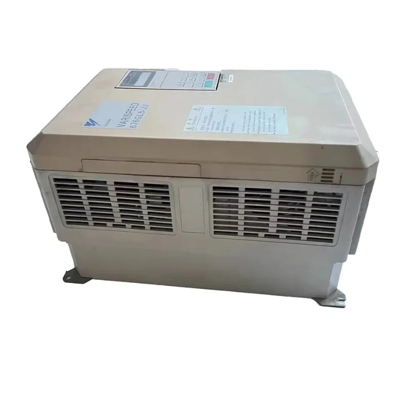 Suku Cadang untuk Lift Schindler Yaskawa 616GL-JJ Inverter CIMR-L5JJ47P5/CIMR-L5JJ4015