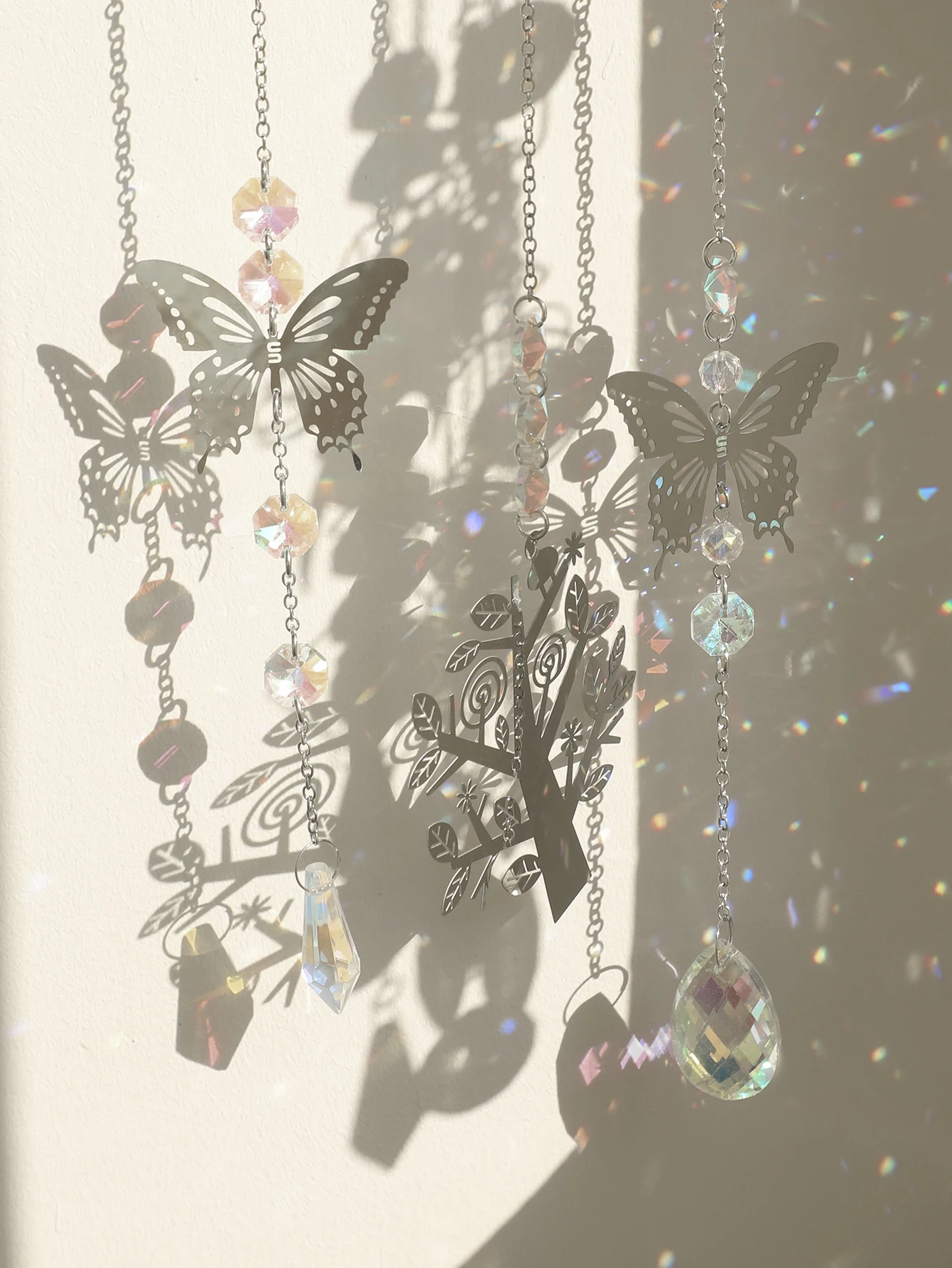Hanging Crystal Wind Chimes Sun Catcher Fairy Butterflies Stained Glass Sun Catcher Window Drop Bell for Room Garden Decor