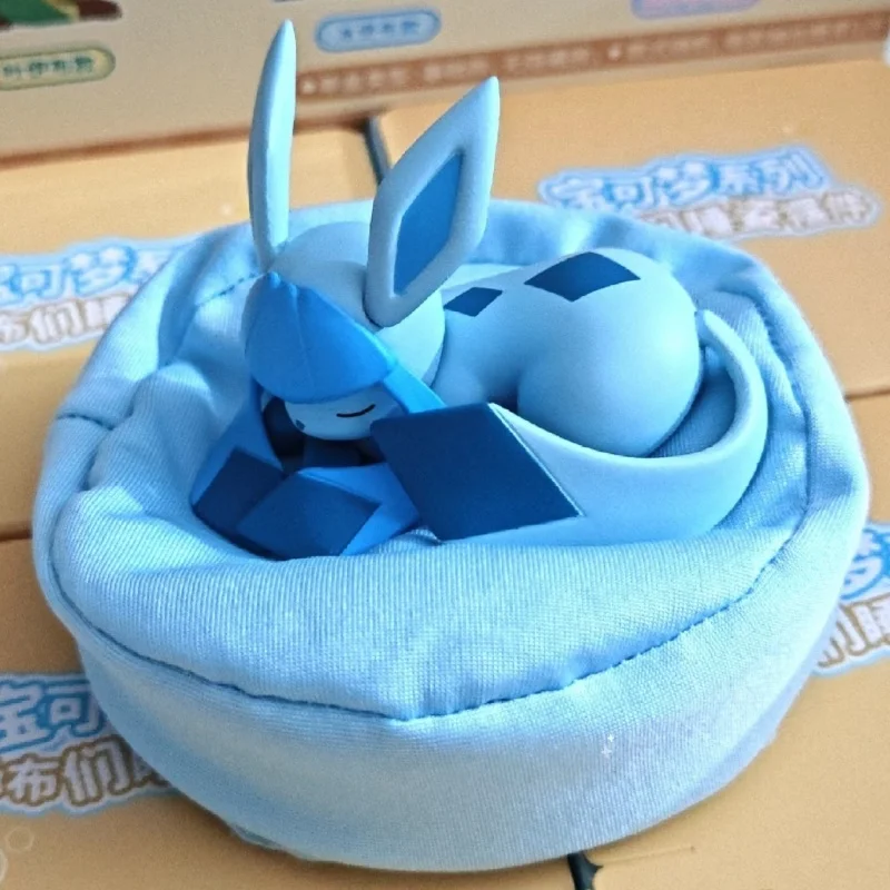 Новое оригинальное поступление, Eevee, глухая коробка для сна Sylveon Umbreon Flareon Jolteon, аниме, настольная игрушка, орнамент, подарок на праздник