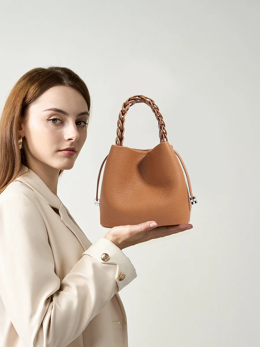 First Layer Cowhide One-Shoulder Crossbody Bag For Women's Handbag Bag New Summer Women's High-end Genuine Leather Bucket Bag