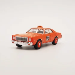 Diecast 1:64 Scale 1977 Plymouth Fury Alloy Taxi Car Model Finished Product Simulation Toy Collection Gift Static Display