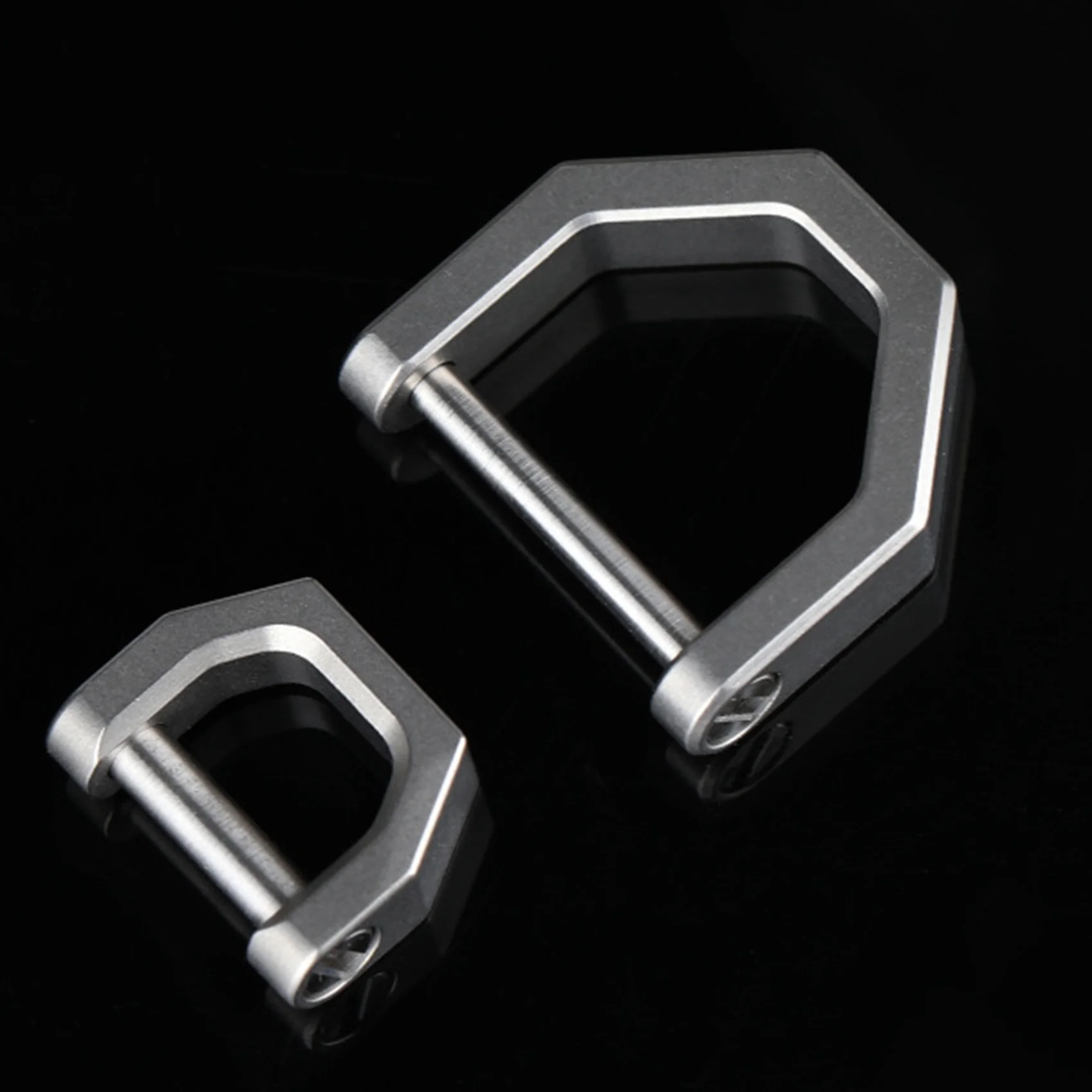 D-Type Multifunctional Mini Full Titanium Buckle Key Ring Car Buckle Outdoor Buckle EDC Tool Horseshoe Buckle-S