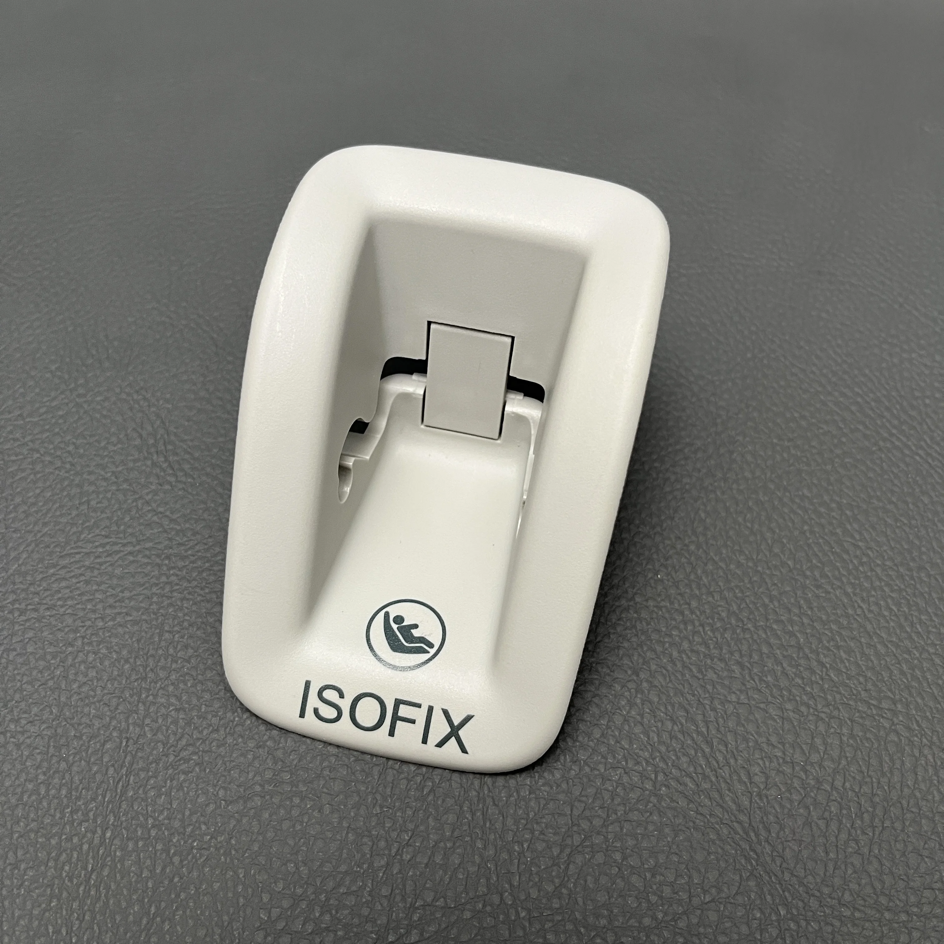 Neuer Kindersitz ISOFIX-Abdeckung für AUDI A6 A7 RS6 RS7 8W0887187 8W0 887 187 4K0 887 233 4K0887233 – Detail 4