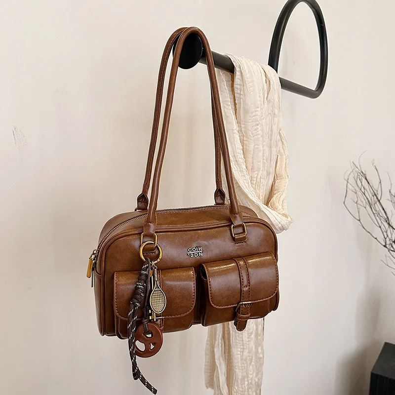 Kaffeebraune Damen-Handtasche mit mehreren Taschen, Umhängetasche, stilvolle, vielseitige Umhängetasche mit Buchstaben für Reisen, Arbeit, Einkaufen, Termine – Detail 18