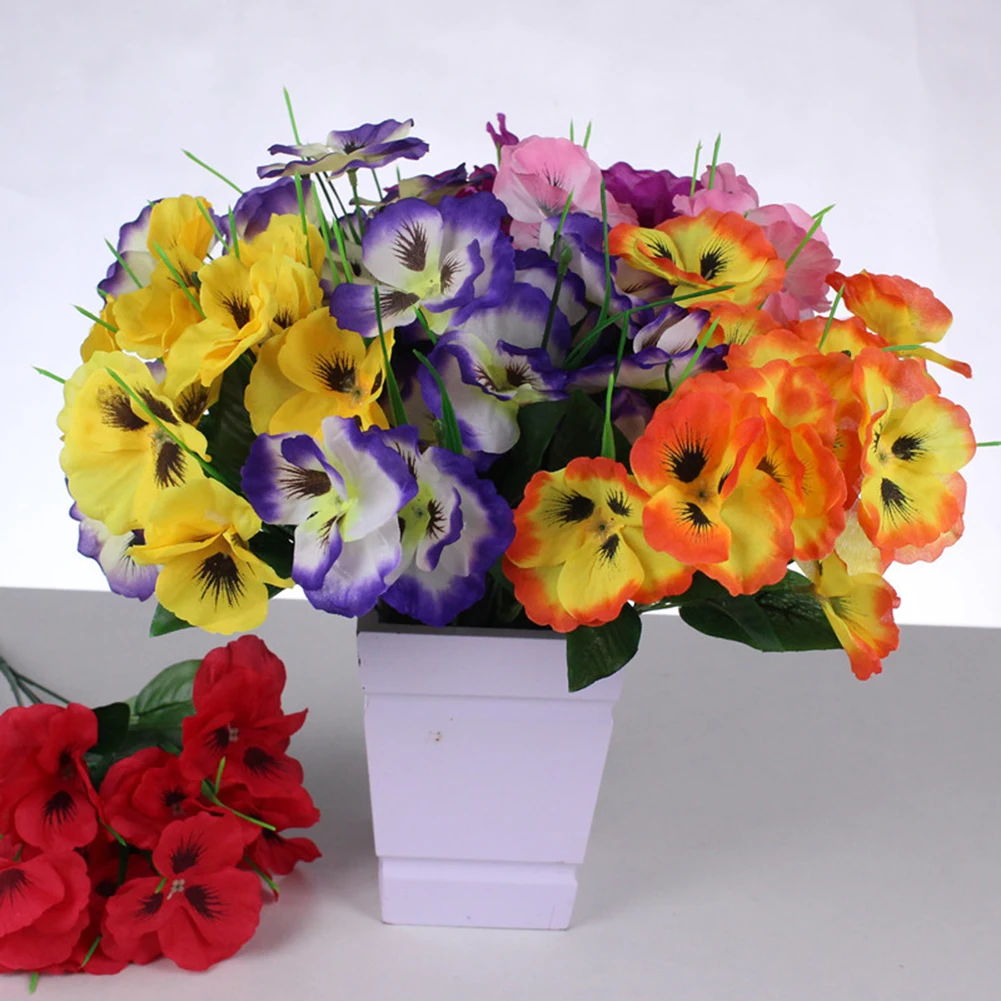 زهور بانسي الاصطناعية قماش حريري زهرة لتقوم بها بنفسك ترتيبات الزهور الأبيض الأرجواني الأحمر وهمية الزهور الزفاف ديكور غرفة مكتب المنزل