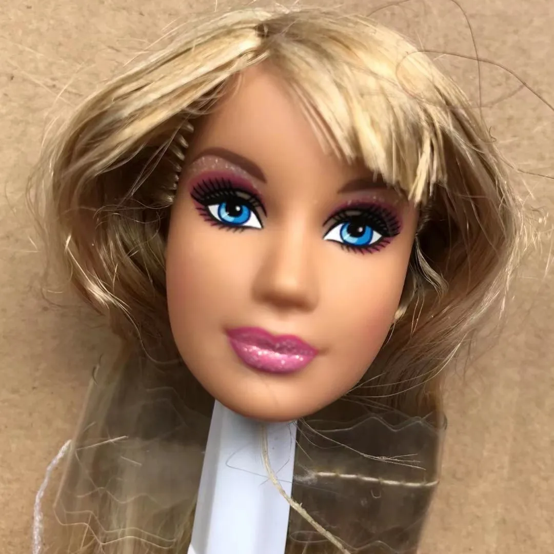 Doll Heads With Ear…