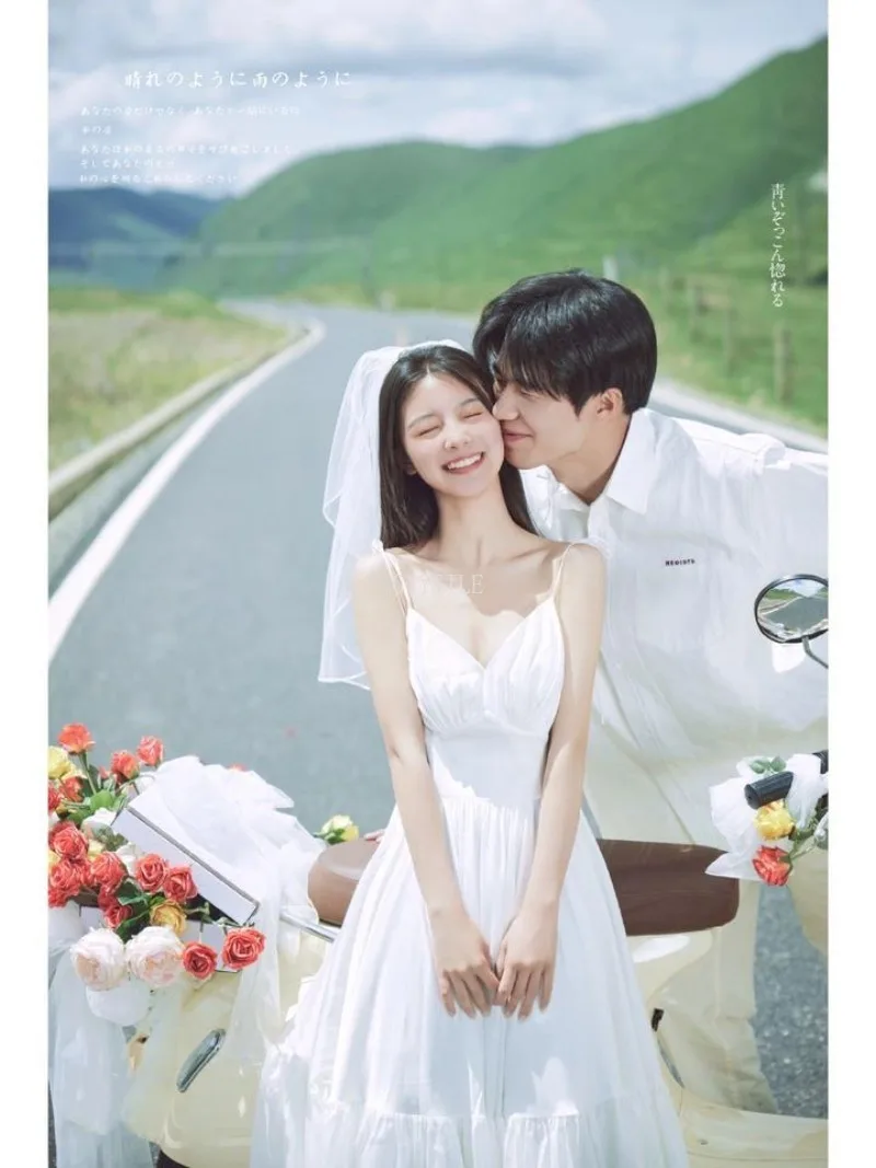 

White Simple Satin Wedding Dresses Sexy Spaghetti Straps Midi A Line Bride Dress Zipper Back Wedding Photos Shoot Dress 2025 New