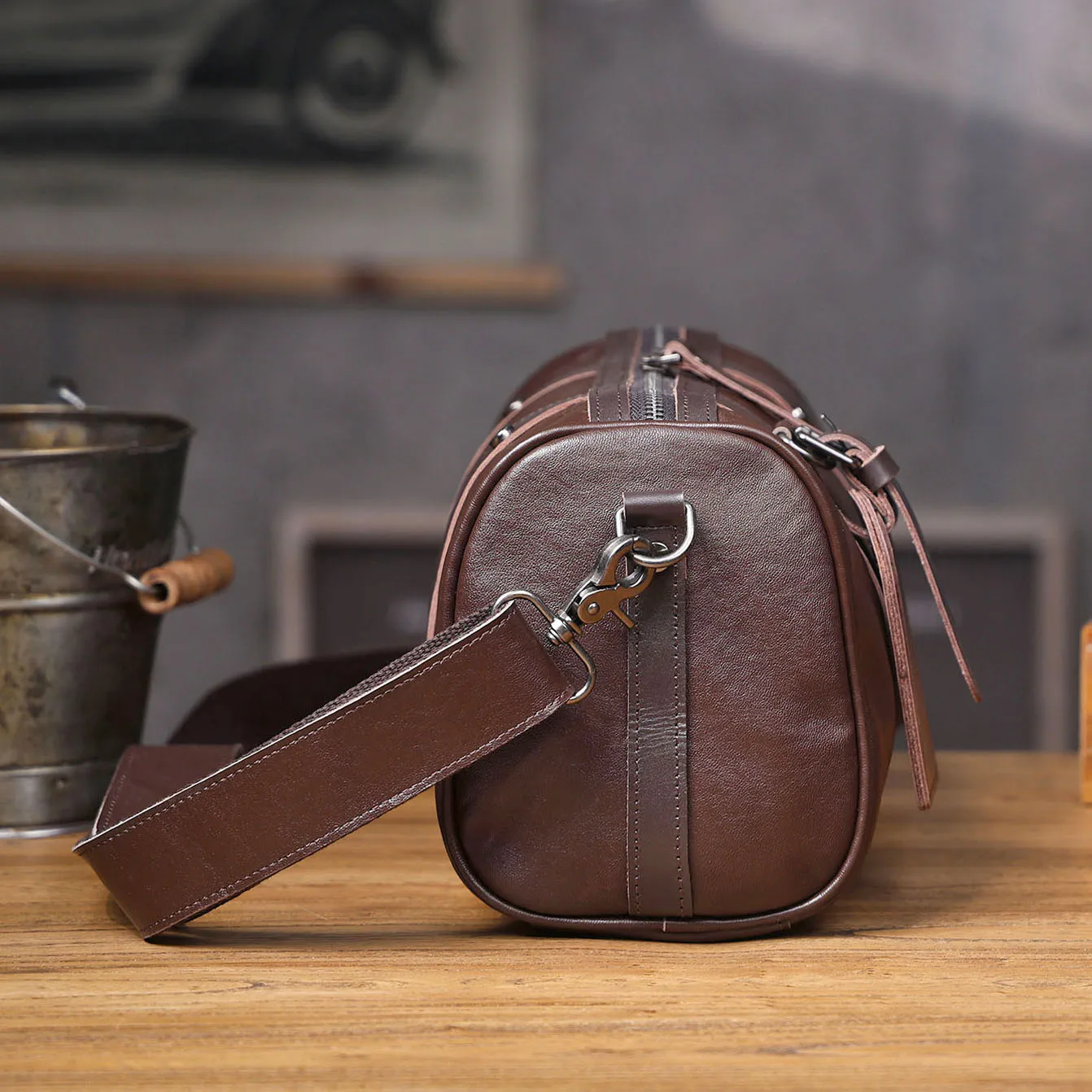 Echte Leder-Umhängetasche für Herren, einfache Rindsledertasche, hochwertiges, pflanzlich gegerbtes Leder, modischer Casual-Stil. – Detail 19