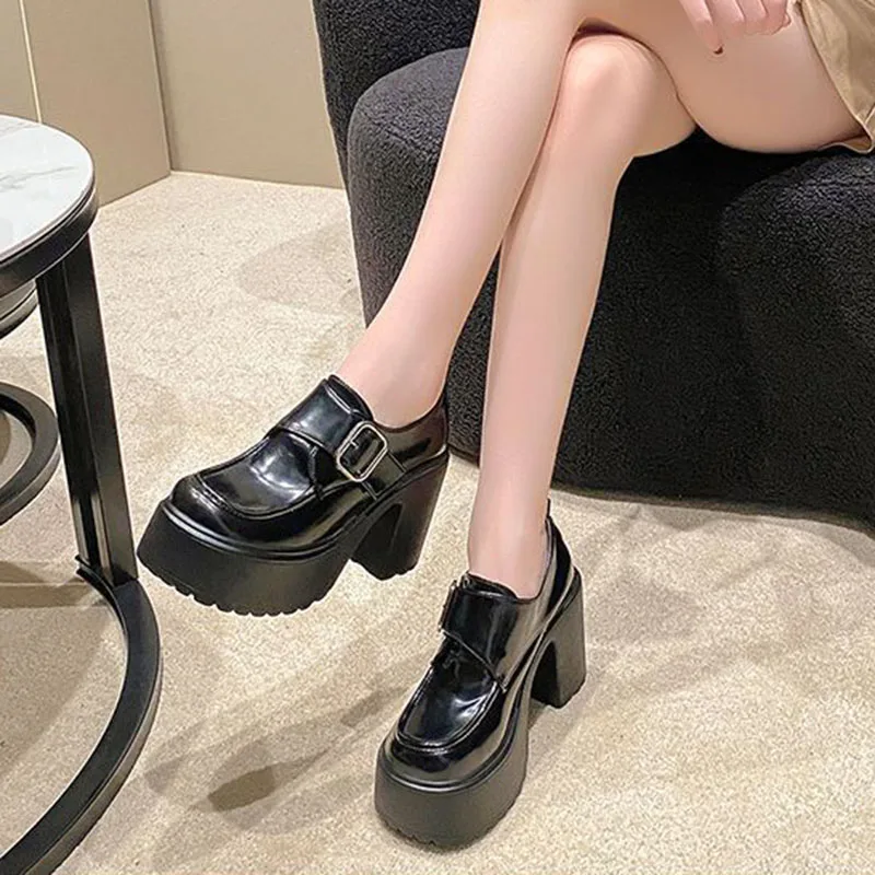 Kobiety Platforma Mary Janes Lolita Shoes Party 10cm Chunky High Heels Pumps New Women Shoes Fashion Metal Buckle Black Loafers