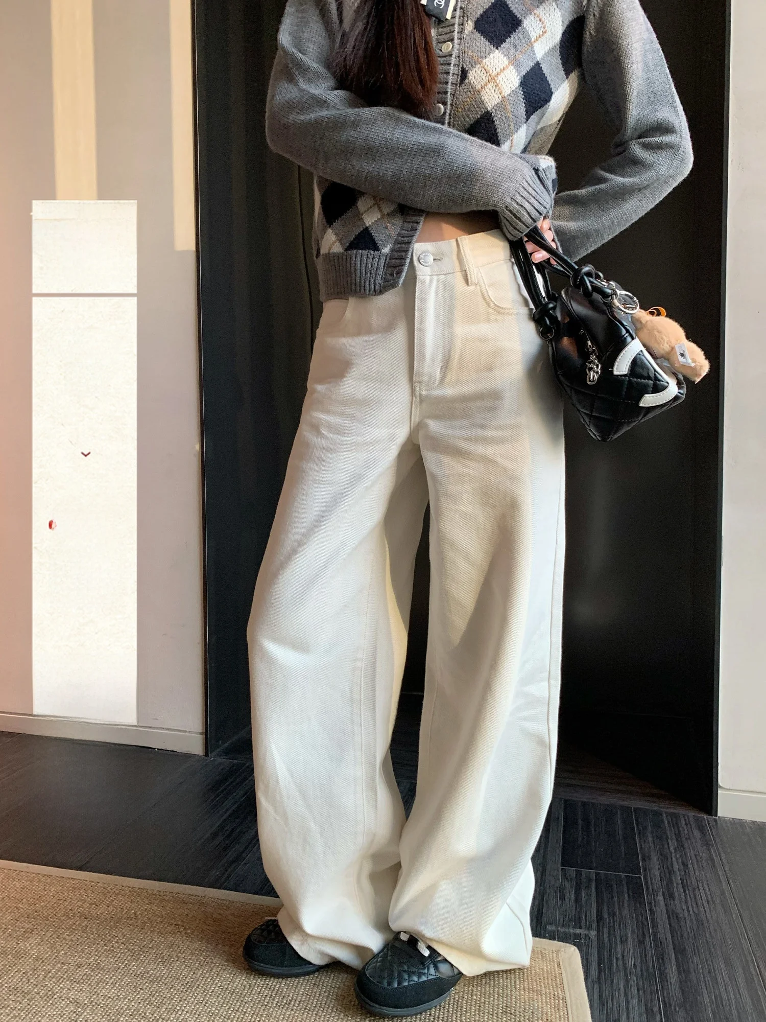 

Классические белые джинсы с высокой талией и широкими штанинами, женские, весенне-осенние, новые, удобные, прямого кроя, повседневные джинсовые брюки