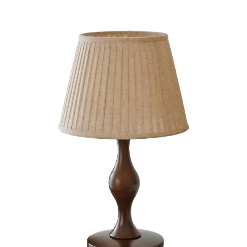 Настольная лампа в средневековом стиле, итальянский минималистский французский стиль, ретро-прикроватная лампа для спальни, новый настольный светильник ваби песчаного ветра в китайском стиле