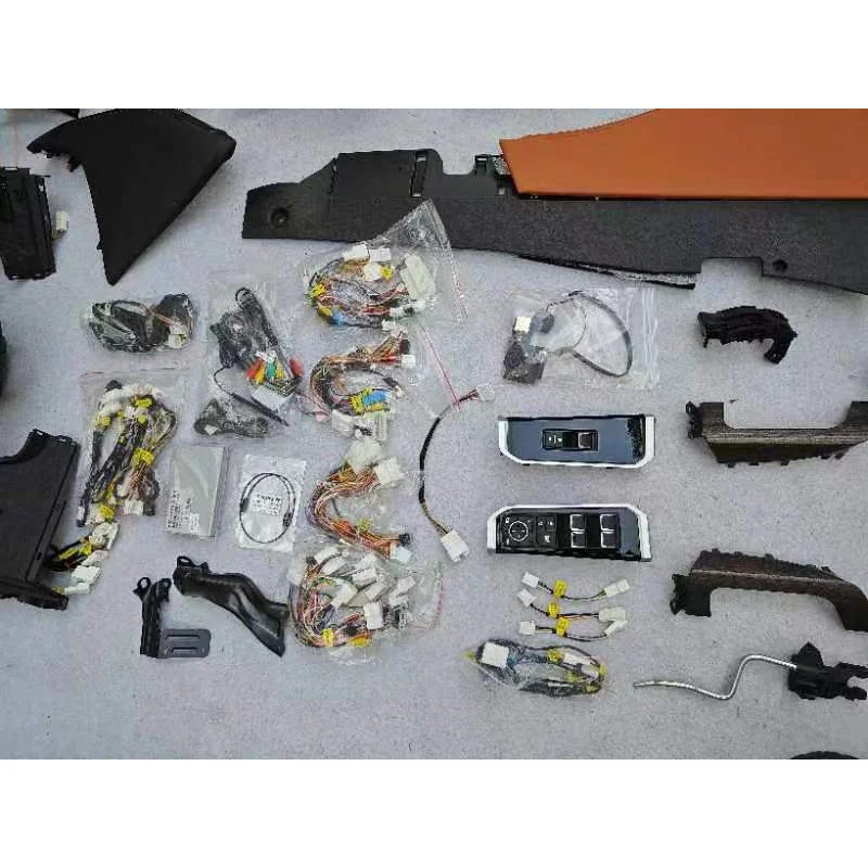 Car accessories: central control, steering wheel, door handle, interior upgrade kit. Upgrade from Lc200 to Lc300