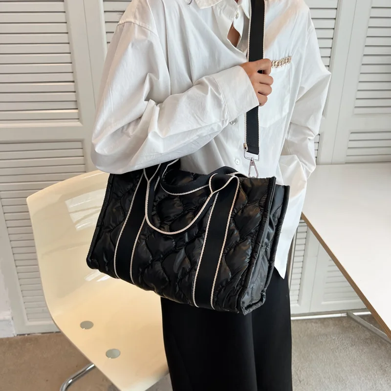 

Winter New Design Women Nylon Space Padded Small Tote Padded Bag Women Shopper Crossbody Bag Letter Pattern Wide Shoulder Strap