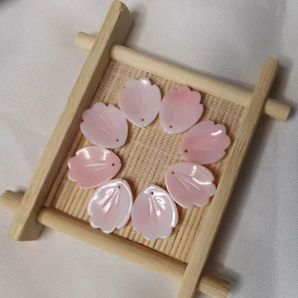 

20 шт. 14X17 мм в форме лепестка из натуральной ракушки, свободные бусины, очаровательные ювелирные изделия «сделай сам», кулон, браслеты, ожерелье, серьги, аксессуары