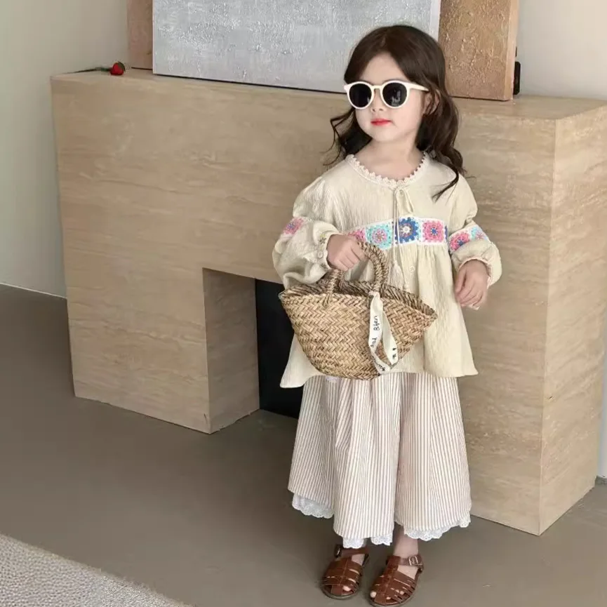 

Girls Shirt 2024 Autumn New Childrens Clothes Korean Style Lace Lace Doll Shirt Sweet Lady Shirt Casual Simple and Match