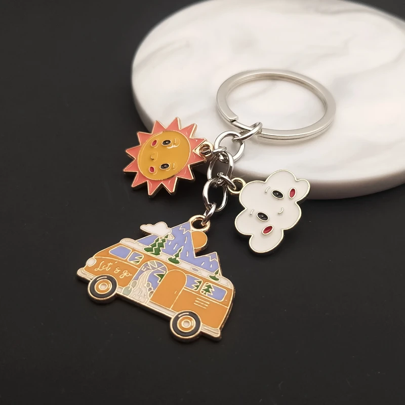 Outdoor Camping Keychain Enamel White Cloud Sun Travel Keychain Car Bag Pendant Pendant Women's Gift Diy Jewelry