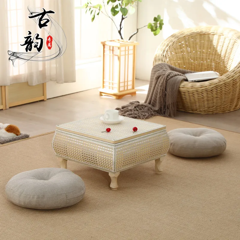 Coffee table, bay window,  small coffee table, balcony windowsill, tatami floor