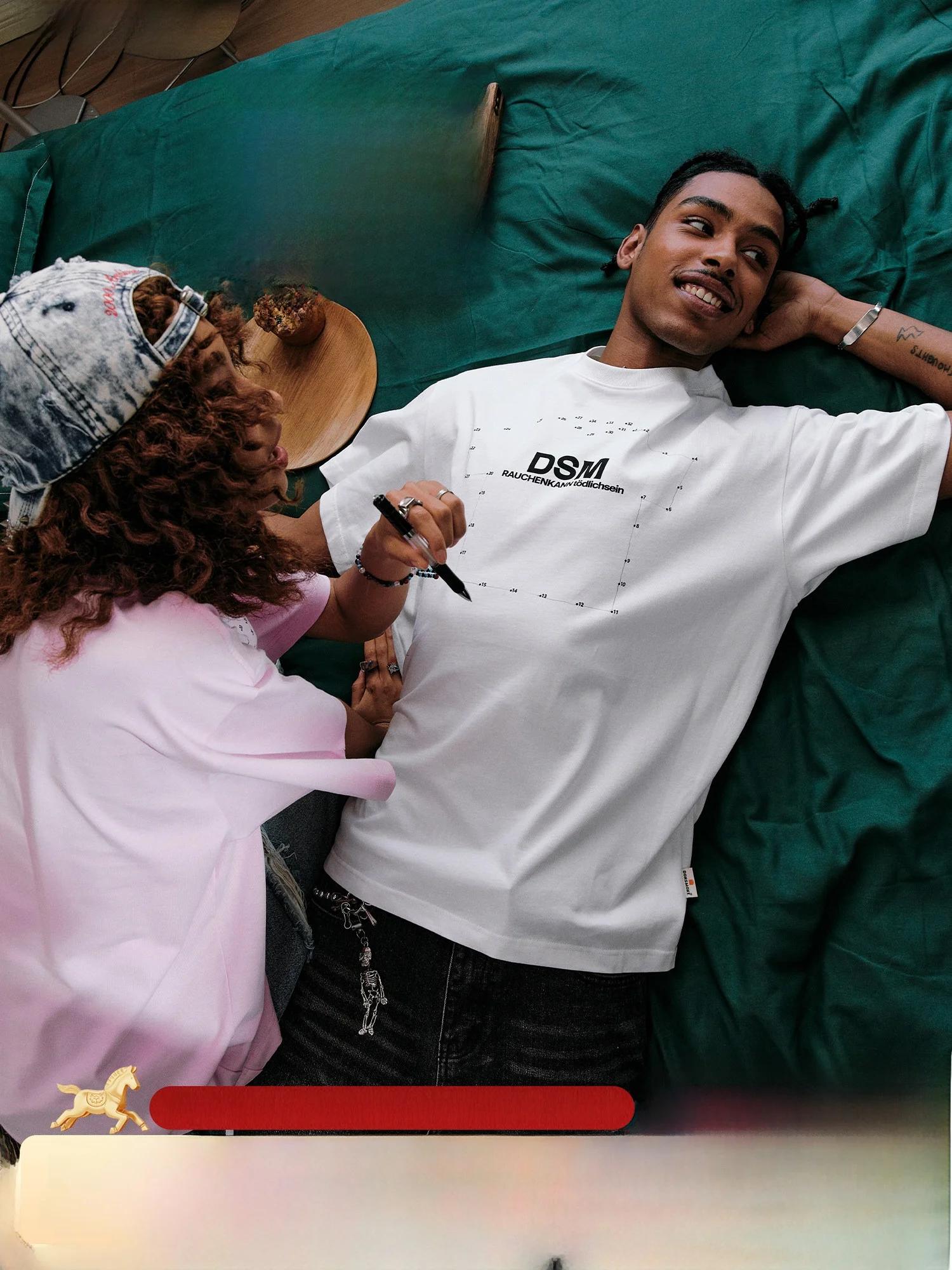 

Футболка Donedsm DIY с принтом «Парные куклы», уличная одежда, забавная летняя хлопковая футболка с круглым вырезом для молодежи