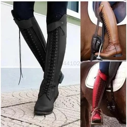 Uomo medievale Vintage Knight Boot donna rivetto Punk stile gotico scarpe in pelle palazzo cavaliere Performance stivali Cosplay Unisex