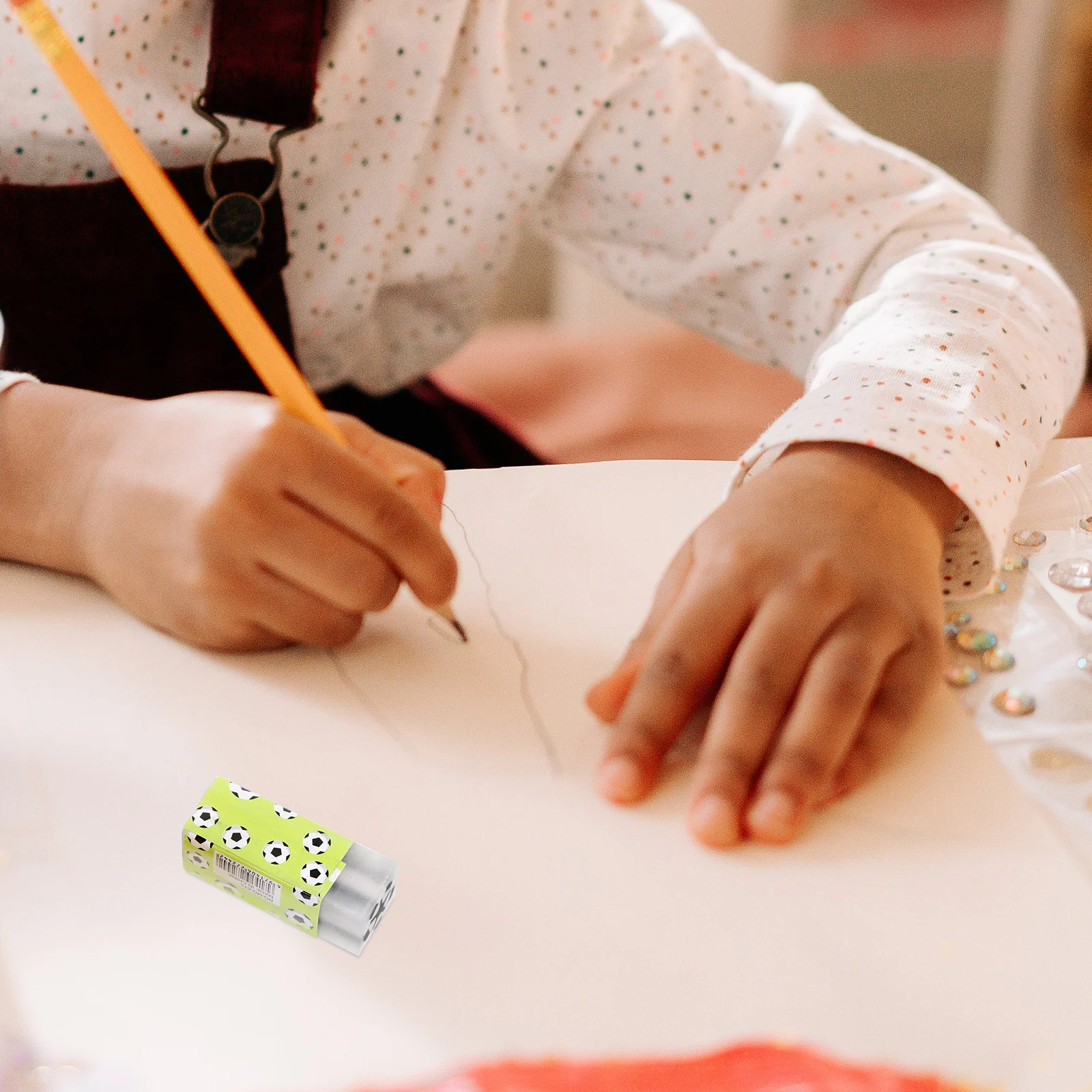 

12pcs Kids School Supplies Small Kawaii Eraser for Erasers For Kids Students Office Ball Pencil Erasers Designers