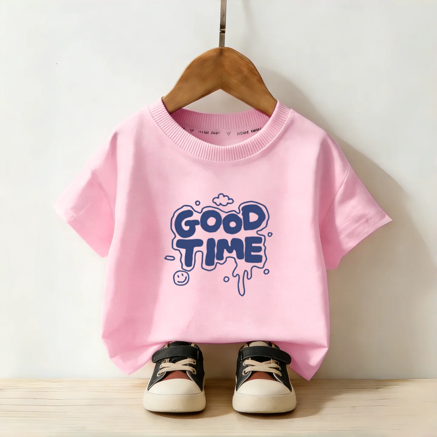 New Good Time Letter Printed Children's T-shirt for Boys and Girls Round Neck Loose Summer Casual Parent-child Travel Top
