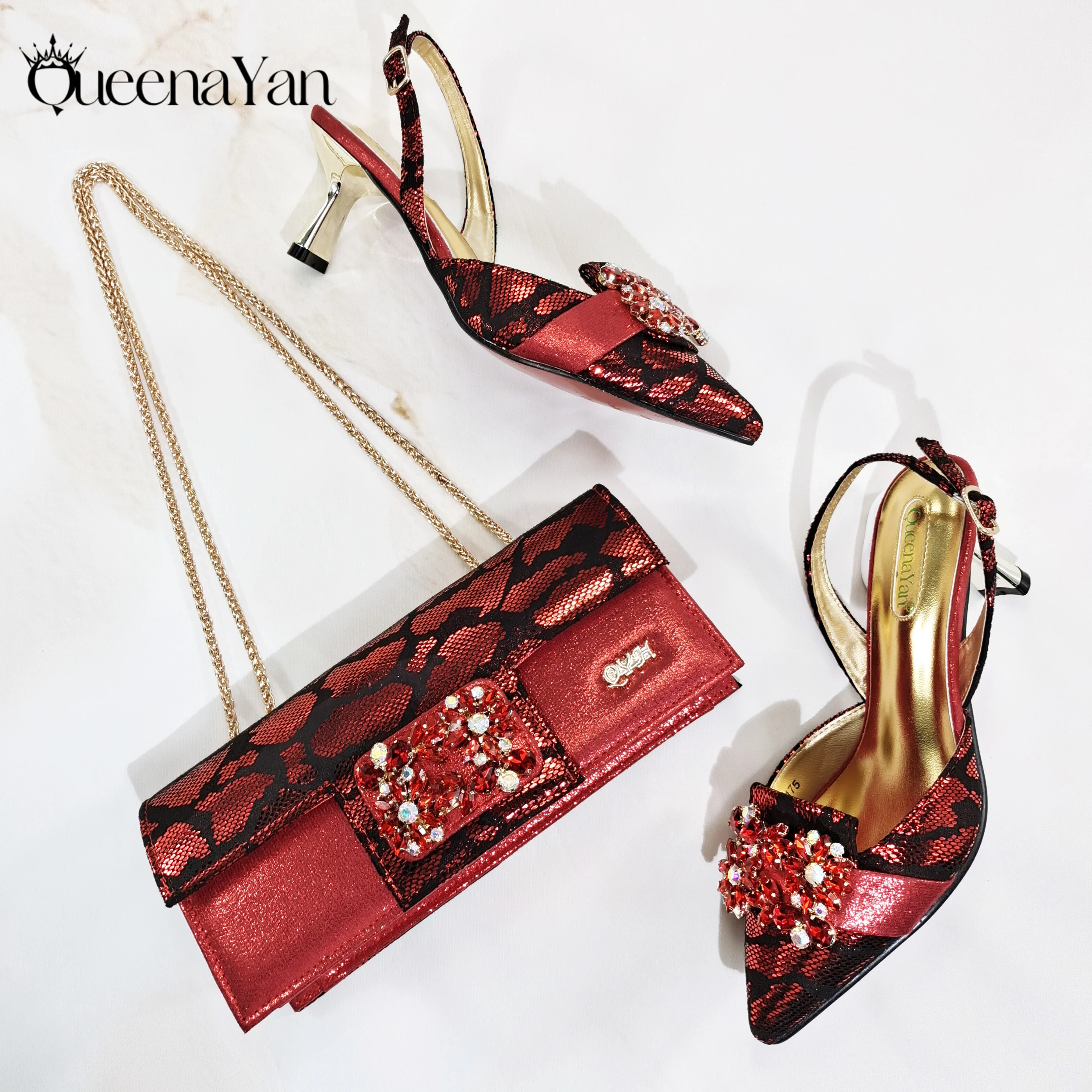 2025 tacones altos de boda de Color vino para mujer, zapatos y bolso de diseño italiano, decoración de diamantes de imitación, fiestas preciosas con punta estrecha