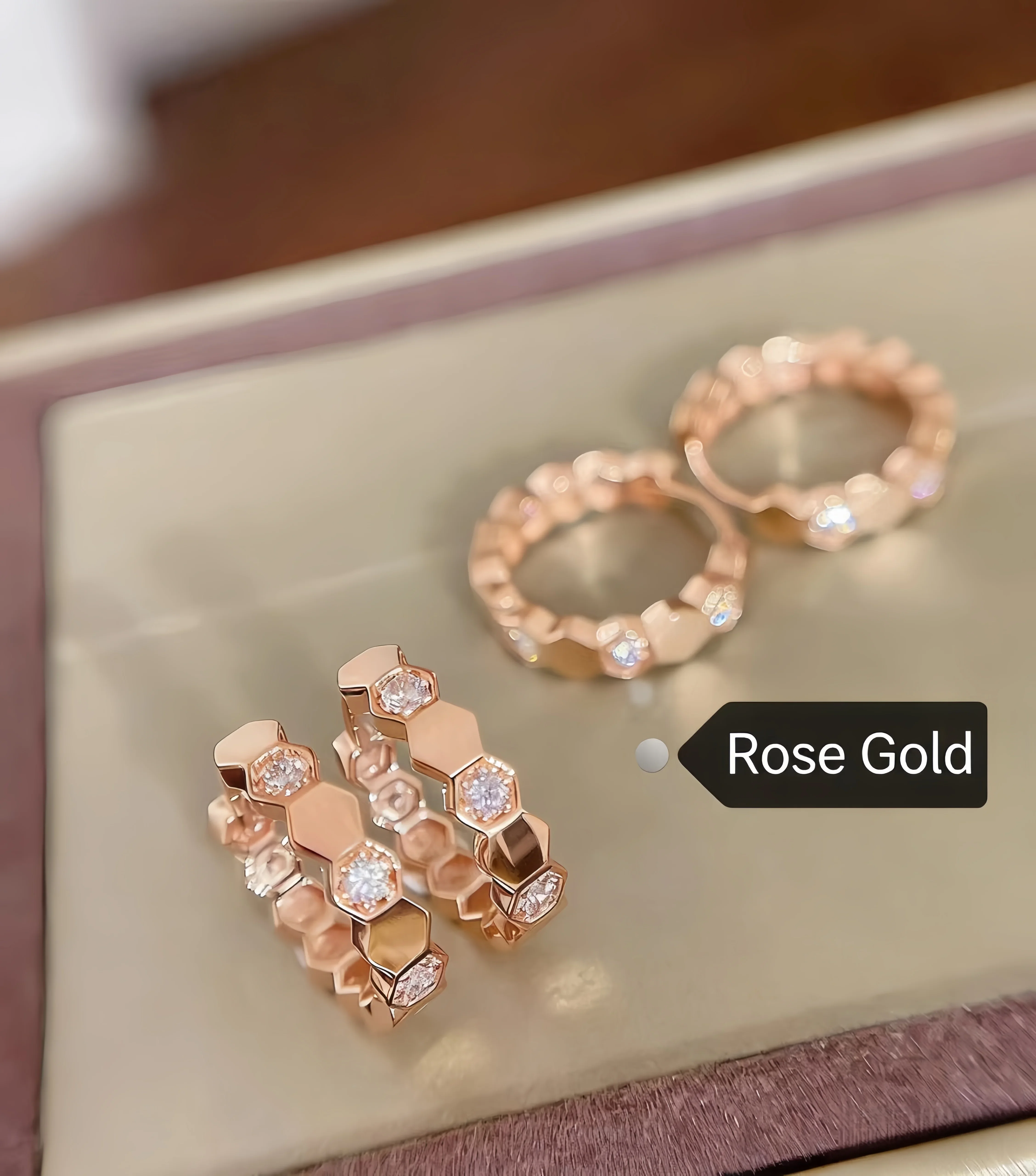 925 Sterling Silber 18K Vergoldete Ohrringe Roségold Weißgold Einfache Luxuriöse Modische Ohrpiercing-Accessoires für Frauen – Detail 9