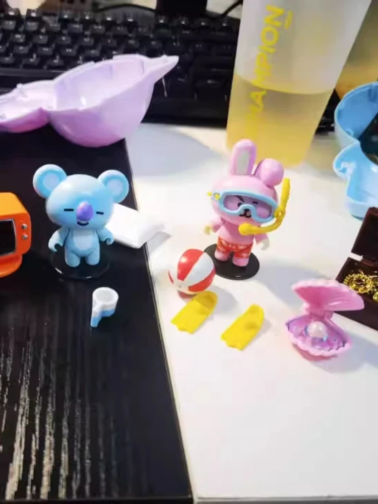 Offizielle Bt21 Figuren, authentische BTS-Sammelfiguren, Modellpuppen mit Szenenzubehör, Desktop-Dekoration für K-Pop-Fans