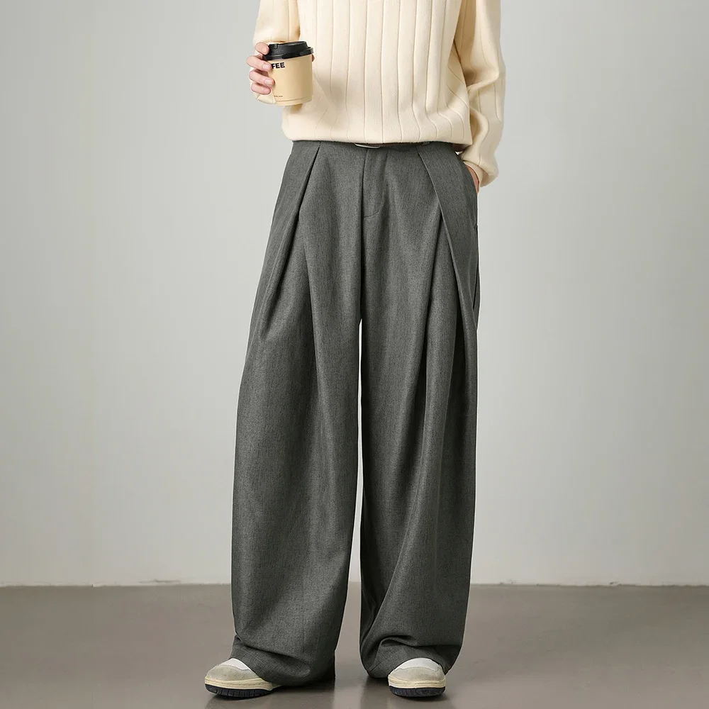 TFETTERS مصمم السراويل الرجال 2025 الخريف موضة بنطال ذو قصة أرجل واسعة مطوي عادية ريترو السراويل الفضفاضة للرجال الشارع الشهير
