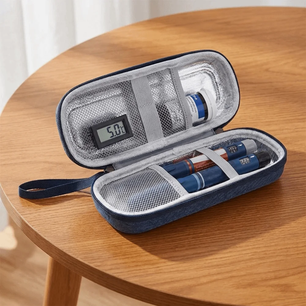 Oxford Cloth Insulin Cooler Bag Insulin Vial Protector Waterproof Insulin Cooling Bag Thermometer Display