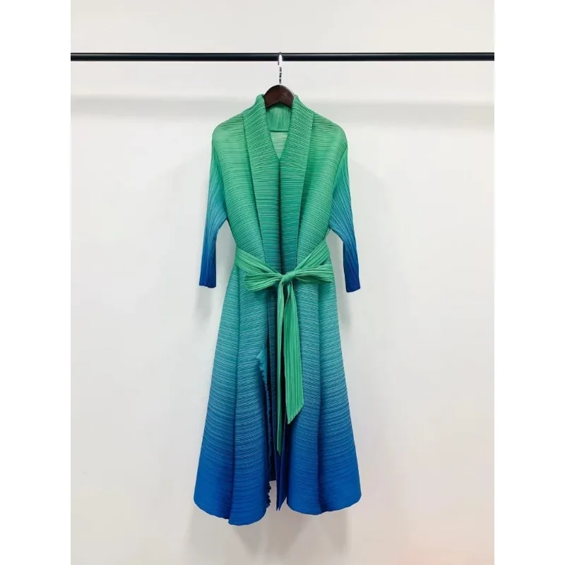 GGHK Miyake Pleated New Women\'s Dresses 2023 Fashion Fashion Gradient Color Belt Loose Large Size Casual Party Dresses
