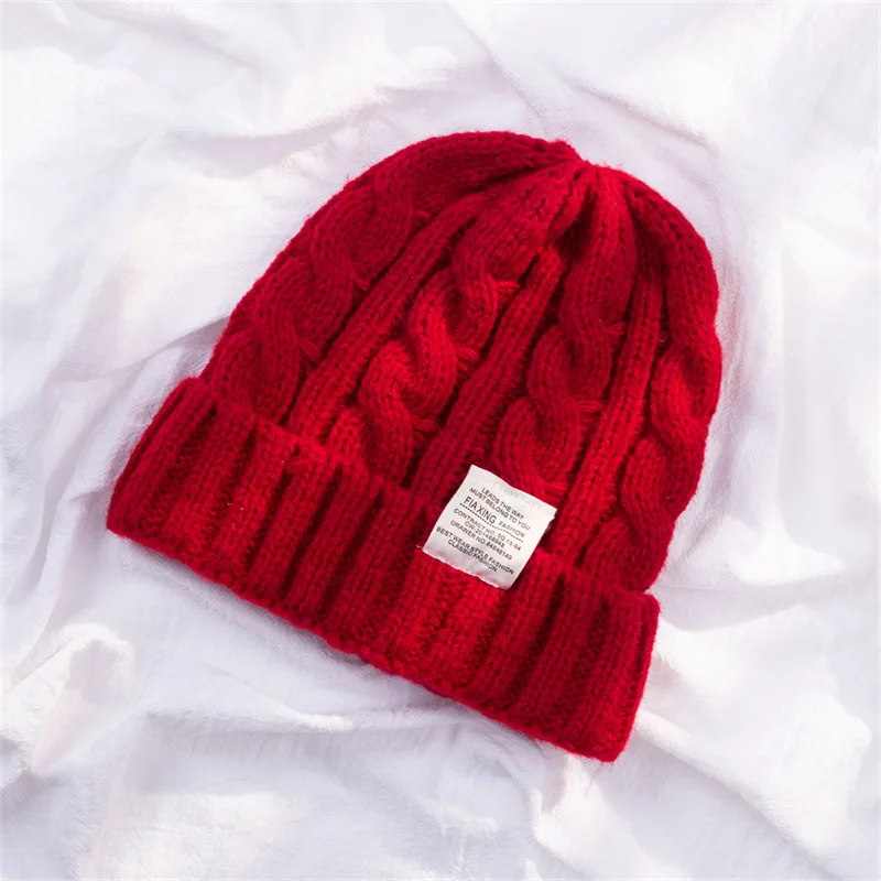 

Winter Knit Twist Beanies Hat for Women Ins Fashion Keep Warm Wool Couple Cap Lady Thread Knitted Beanie Cold Female Bonnet