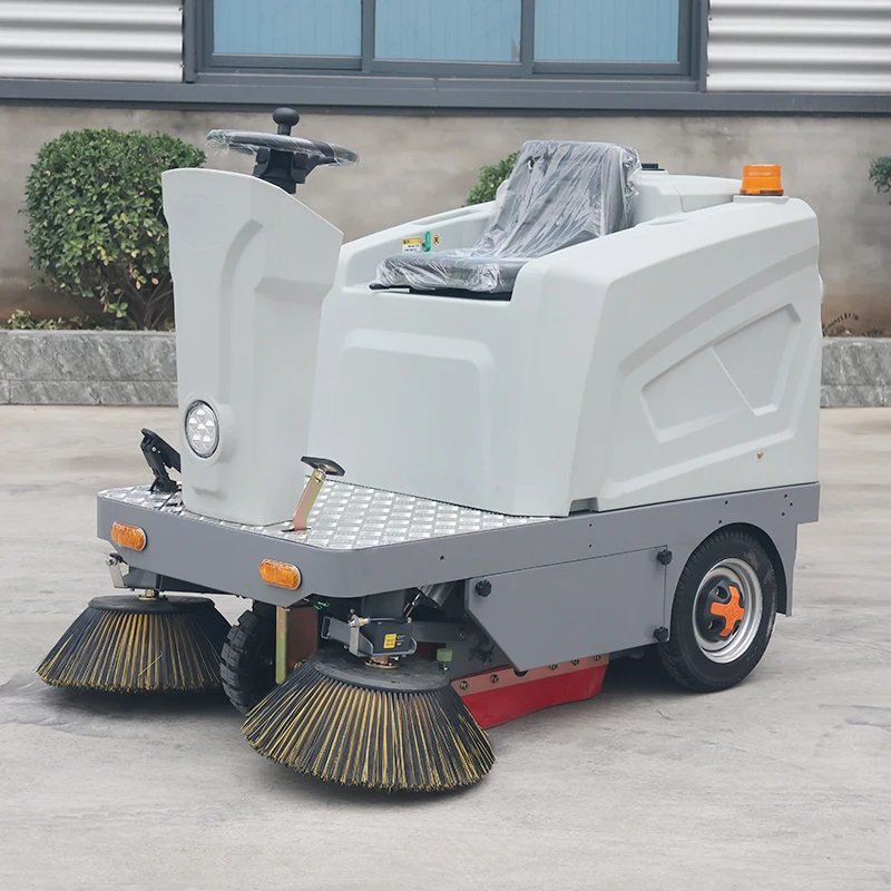 Eco-Friendly Electric Road Sweeper for Community Property and Urban Street Cleaning