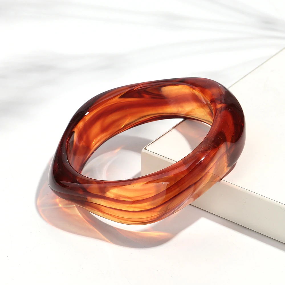 Bohomia Acryl Verklaring Onregelmatige Geometrische Dikke Armbanden voor Vrouwen Hars Kleurrijke Overdreven Bedelarmband Sieraden Geschenken