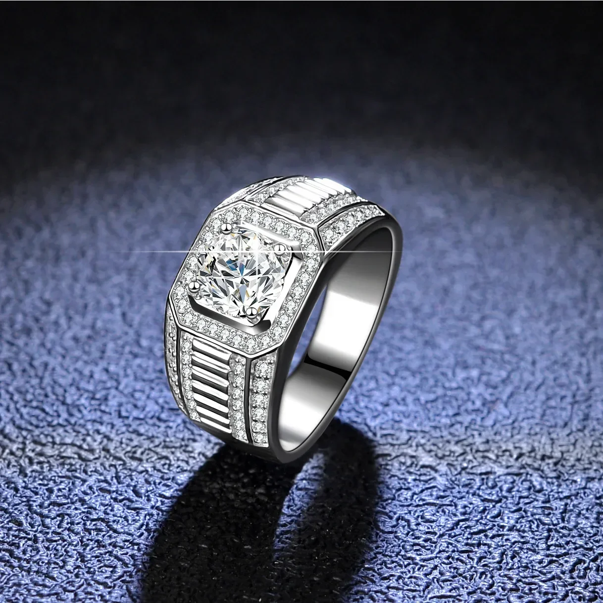 

Boutique PT950 platinum ring full of diamonds 1 carat moissanite mens boss temperament mens ring platinum diamond ring