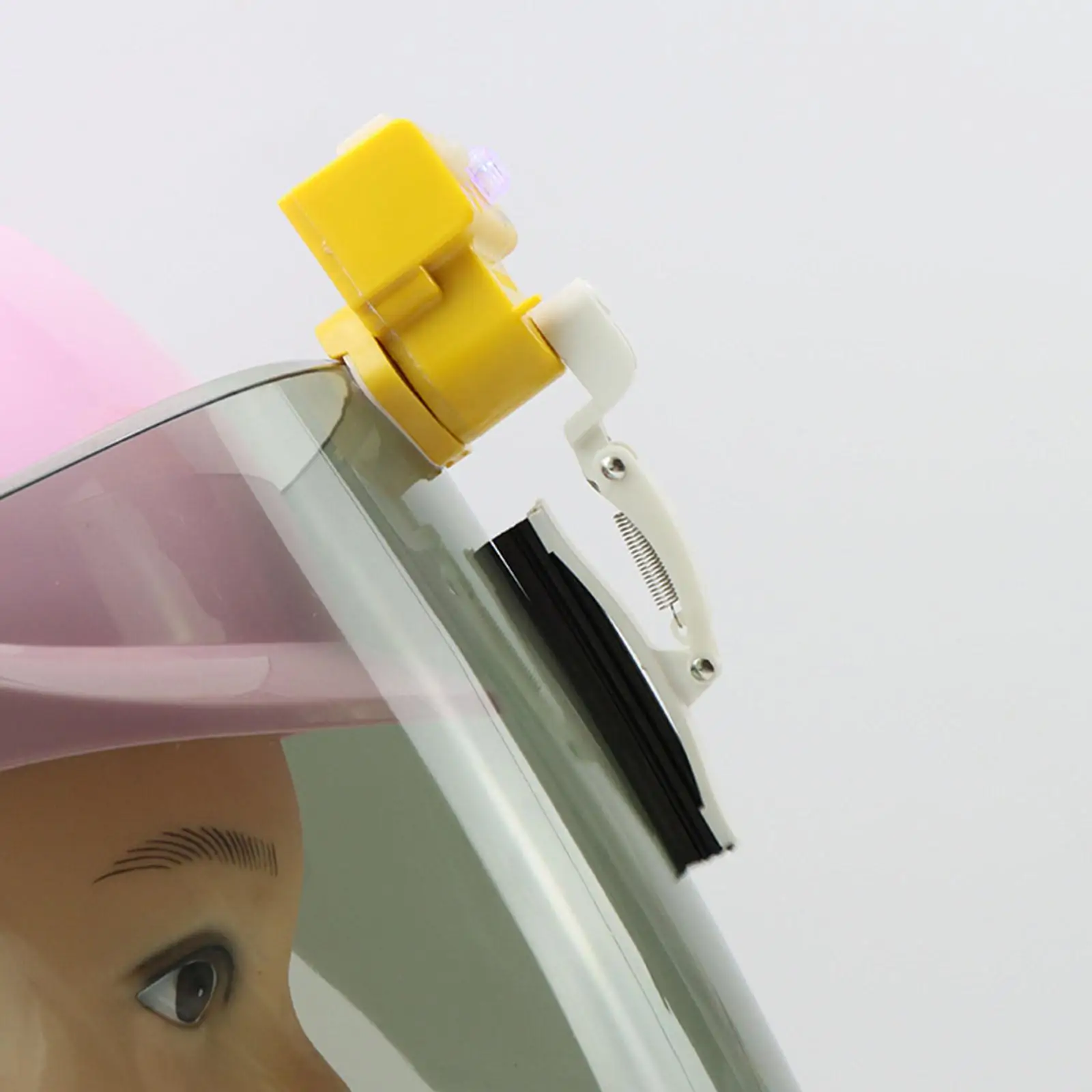 

Универсальные скребки для очистки визора мотоциклетных шлемов от дождя, профессиональные, простые в использовании