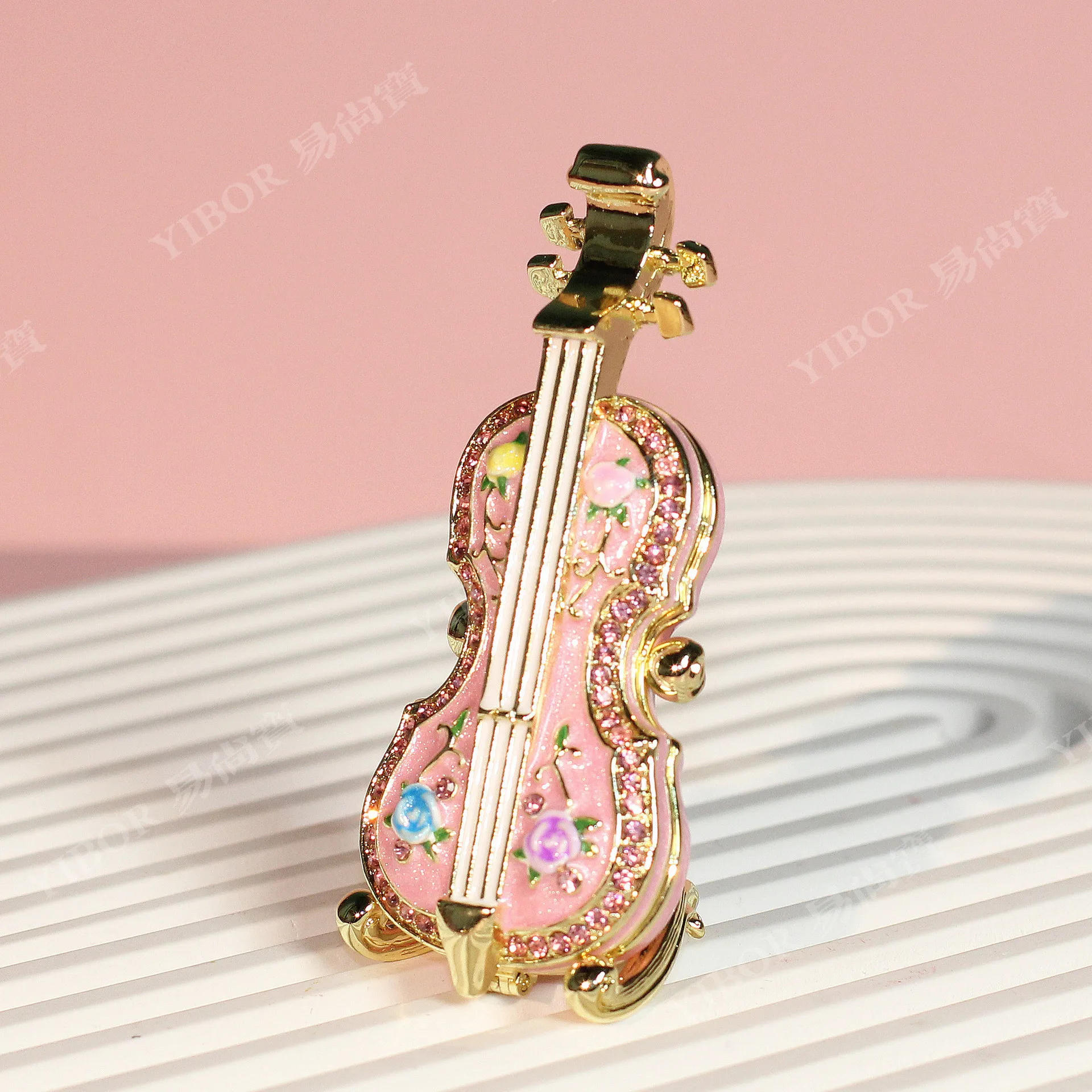 Metal Enamel Painted Handcrafted Violin Sculpture Ornament Creative Holiday Gift Decoration modern exquisite handicraft