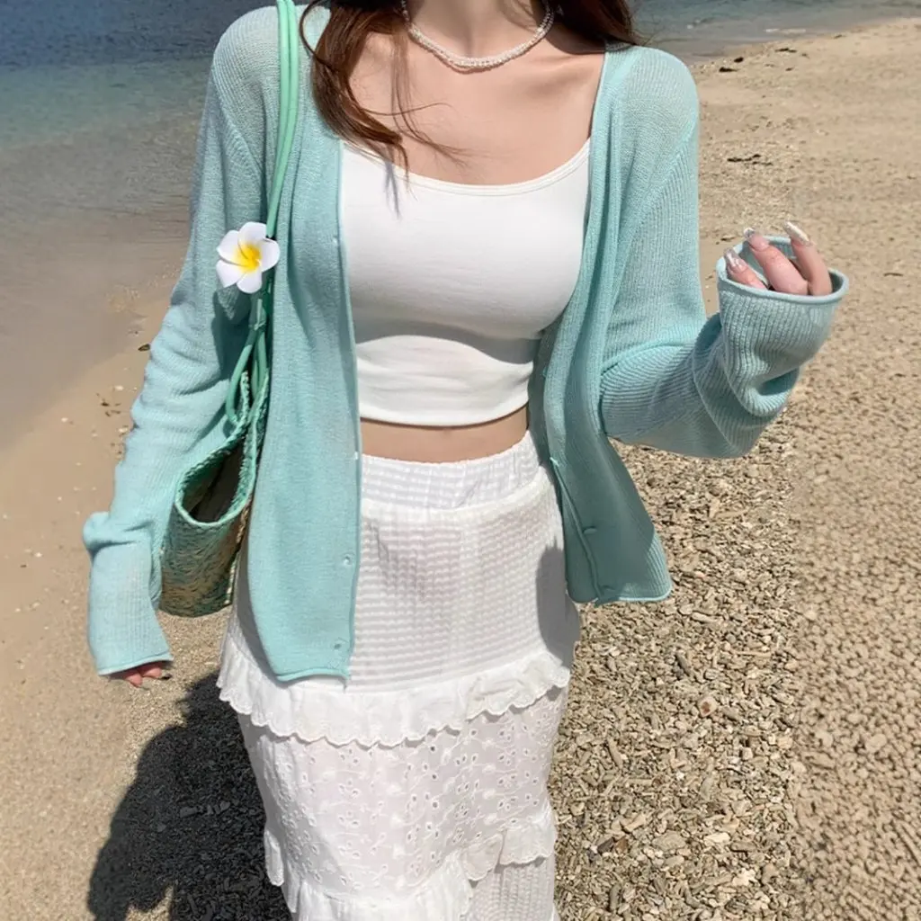 เสื้อคลุมไหมน้ำแข็งสีแดงแบบถักน้ำหนักเบาสำหรับผู้หญิง ผ้าคลุมไหล่ขนาดเล็กสำหรับฤดูร้อน เสื้อคลุมทูลล์แบบมีสายรัดด้านนอก
