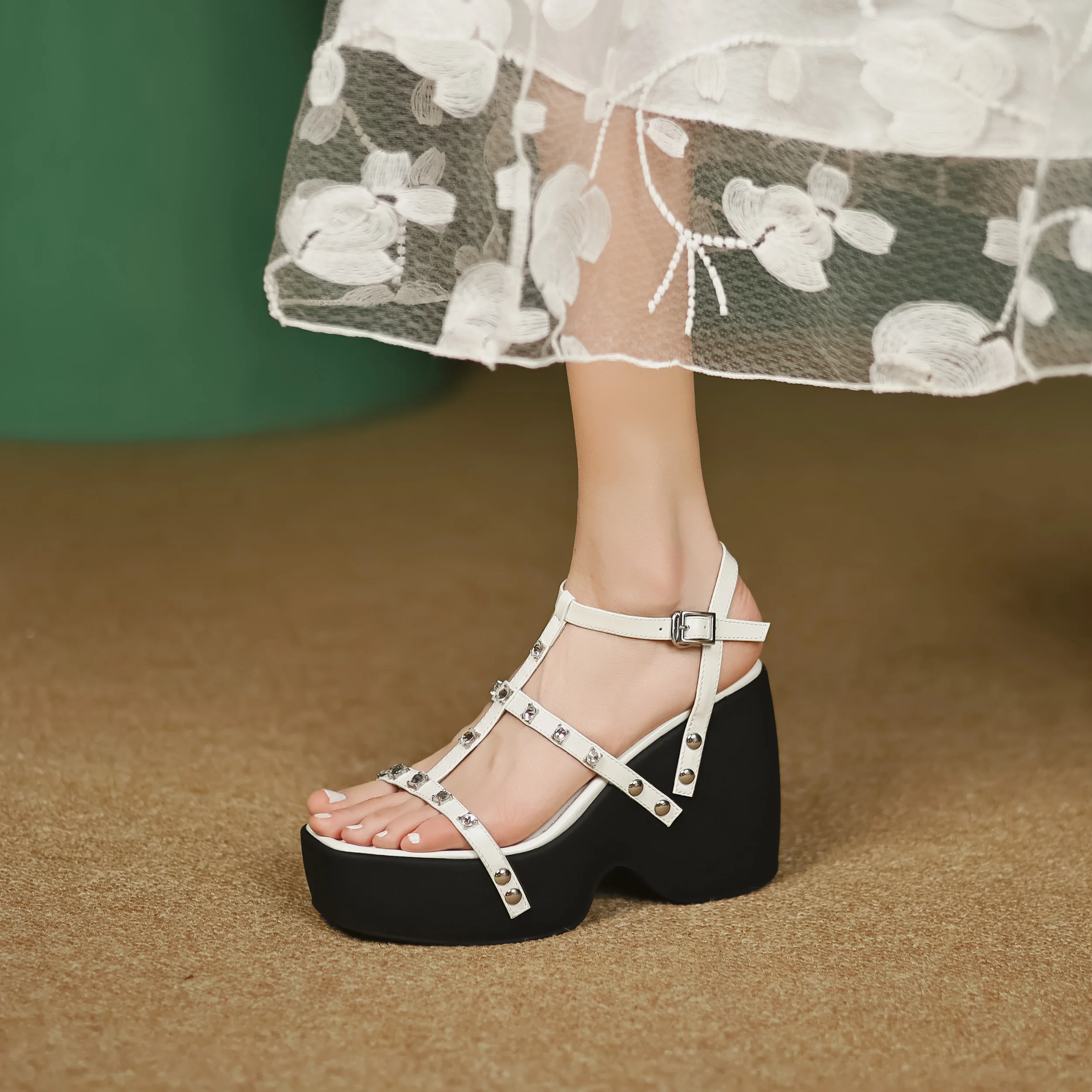 

New Genuine Leather Sandals Women Platform Wedge Heels Studded Square Toe Height Increasing Shoes