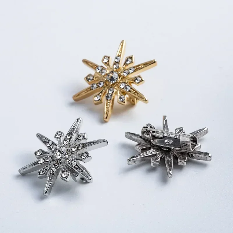 Korean Metal Star Brooch Pin Crystal Lapel Pin Men\'s Suit Shirt Corsage Badge Dress Collar Luxury Jewelry for Women Accessories