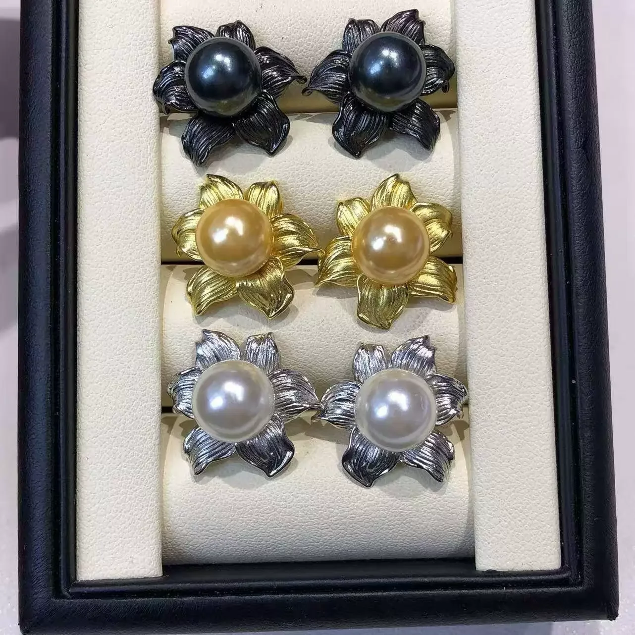 

MeiBaPJ 10mm Nearround Pearls Fashion Flower Stud Earrings 925 Sterlings Silver Fine Charm Wedding Jewelry for Women