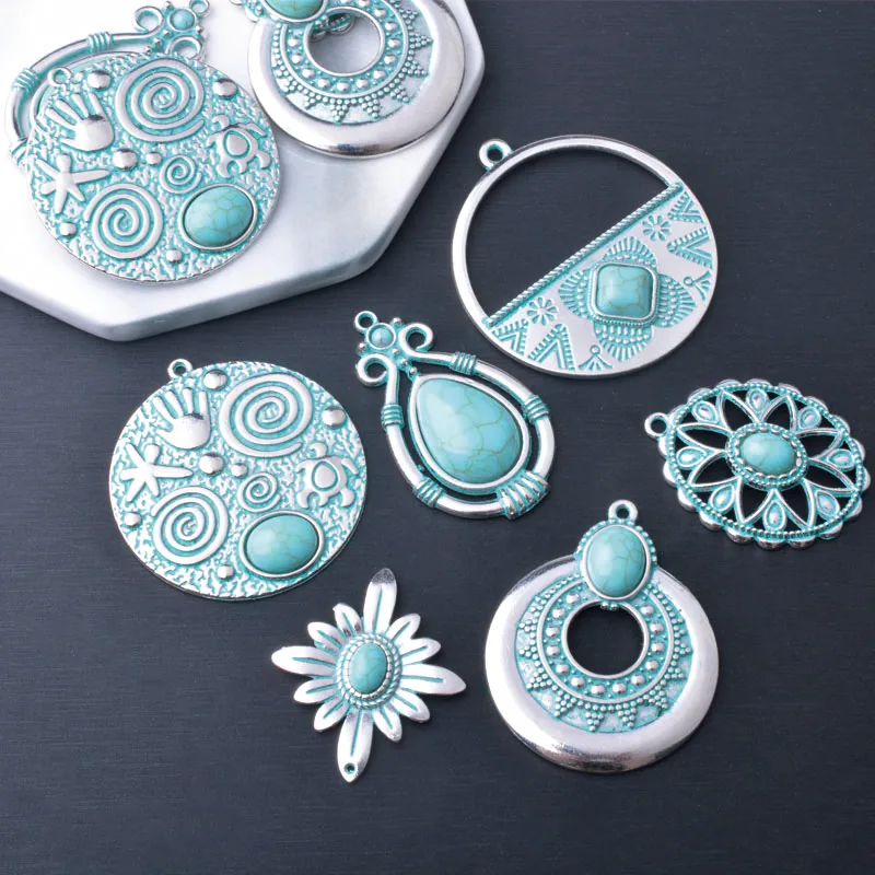 

10pcs/lot Alloy Retro Silvery Green Charms Bohemian style Pendant Women Jewelry Findings accessories