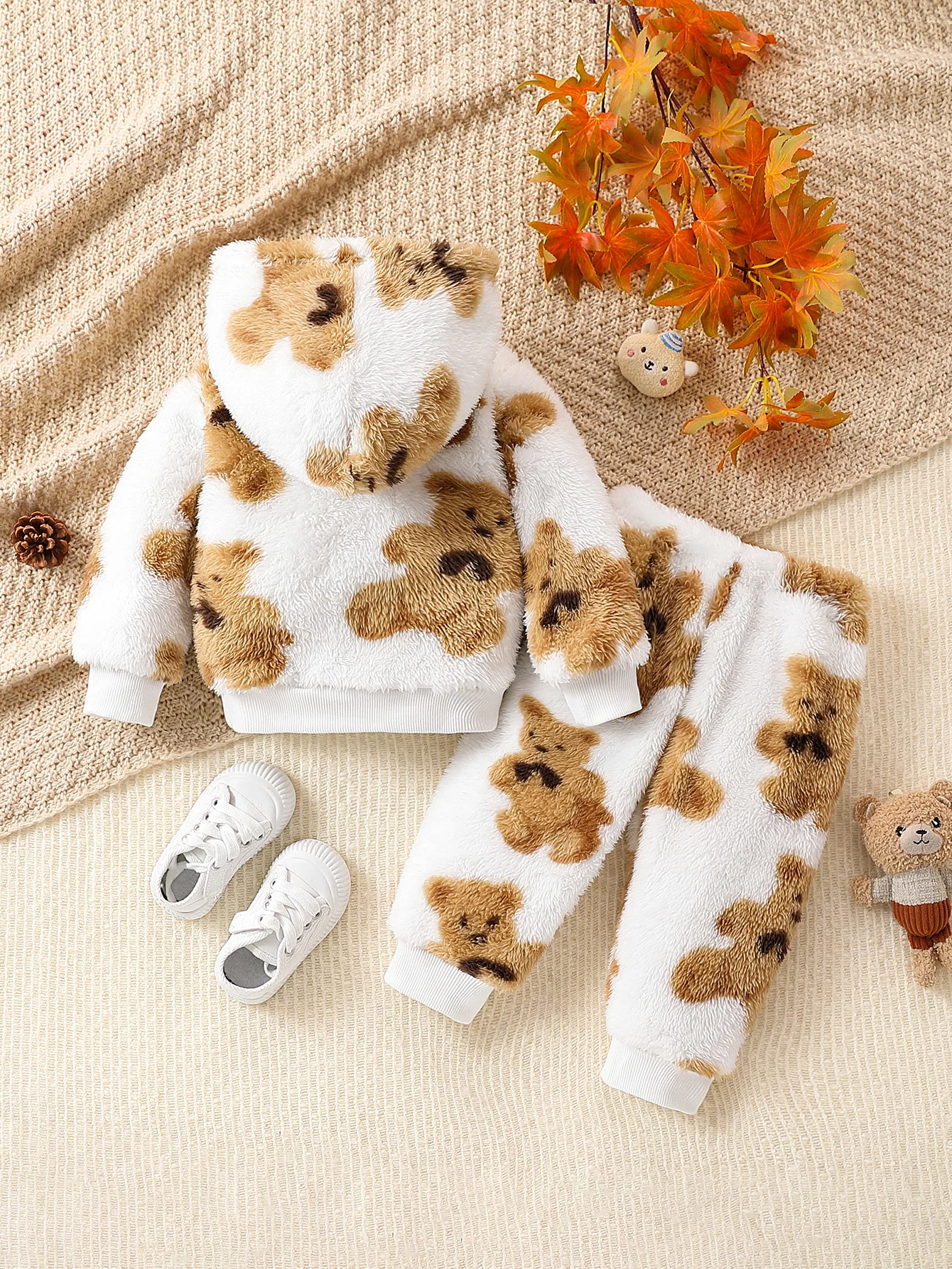 Children's Full Print Bear Hooded Set Soft Cute Cartoon Bear Pattern Design Plush Warm Fabric Kids' Matching Outfit