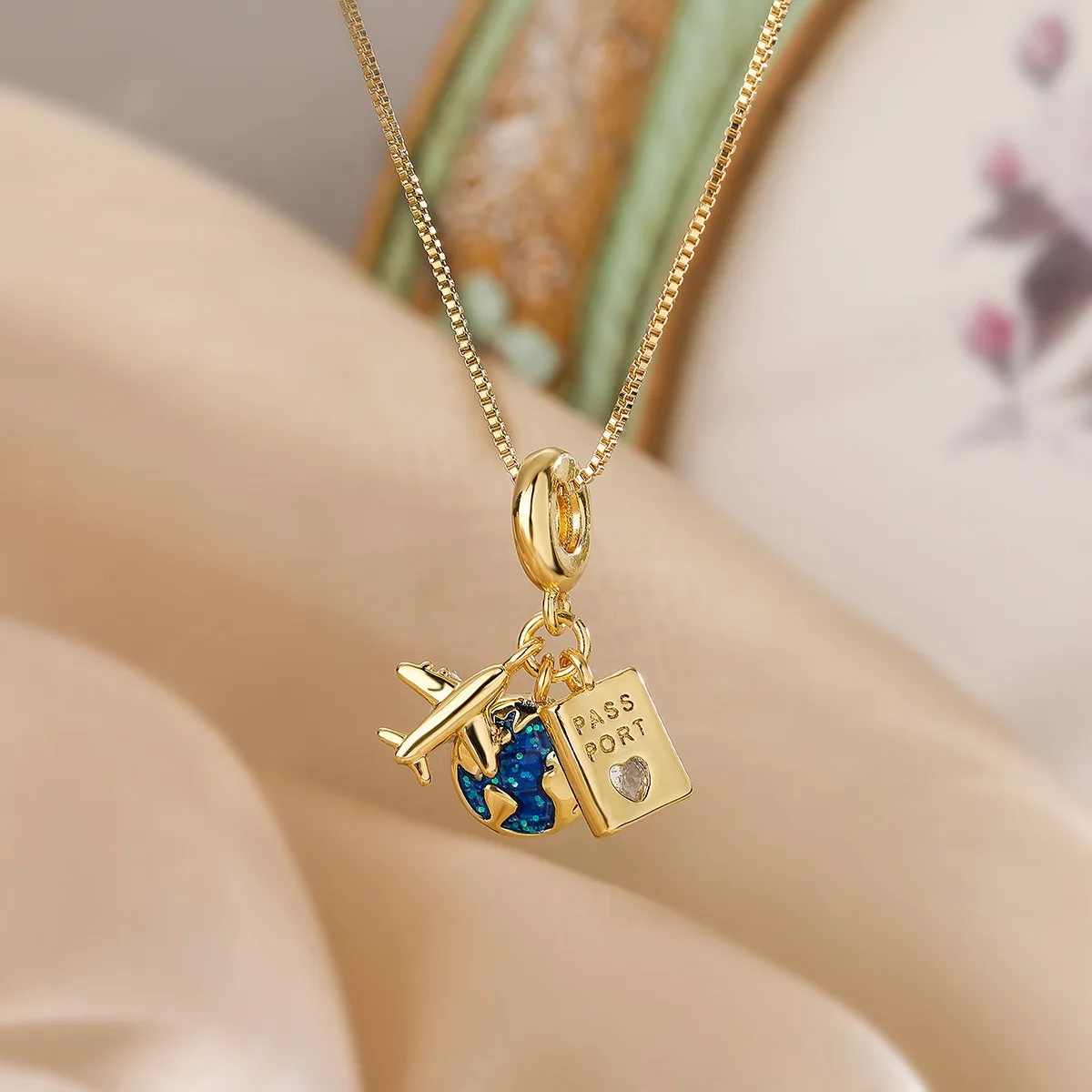 18k Gold Plated Copper Zirconia Necklace Choker Creative Camera Passport Airplane Pendant Clavicle Chain For Women Jewelry Gifts