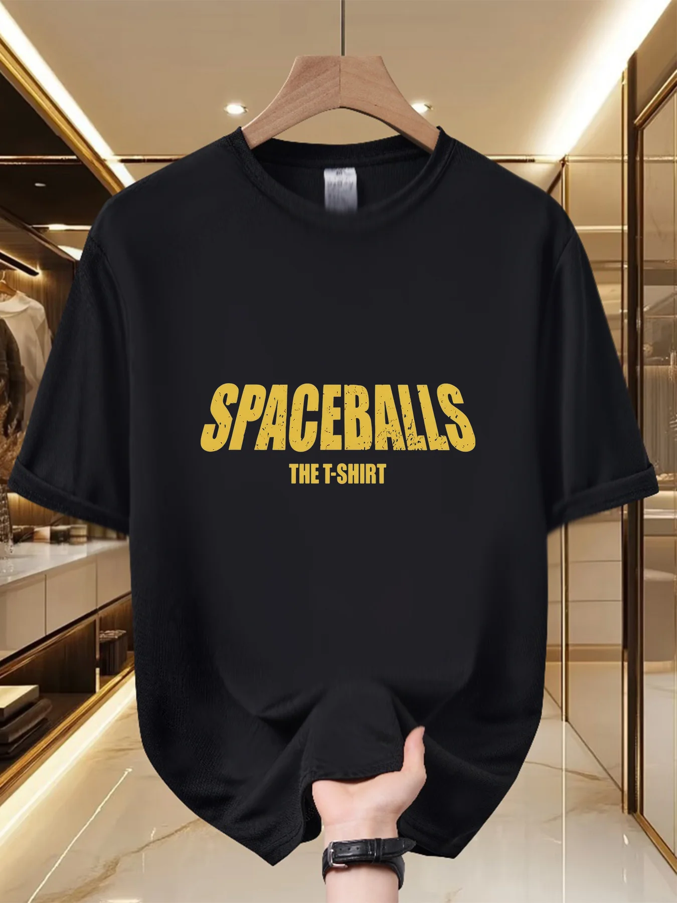 Space Cannonball Retro Movie Bold Text Print Men's T-Shirt Classic Comedy Film Fan Nostalgic Casual Short Sleeve Round Neck T-Shirt