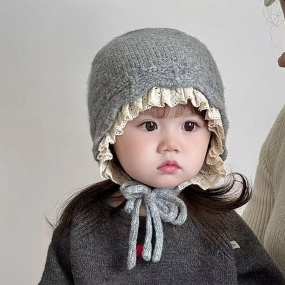 

Windproof Baby Soft Warm Hat Lace Up Design Ear Protection Warmer Beanie Cap Lace Edged Outdoor Thick Ear Protection Bonnet