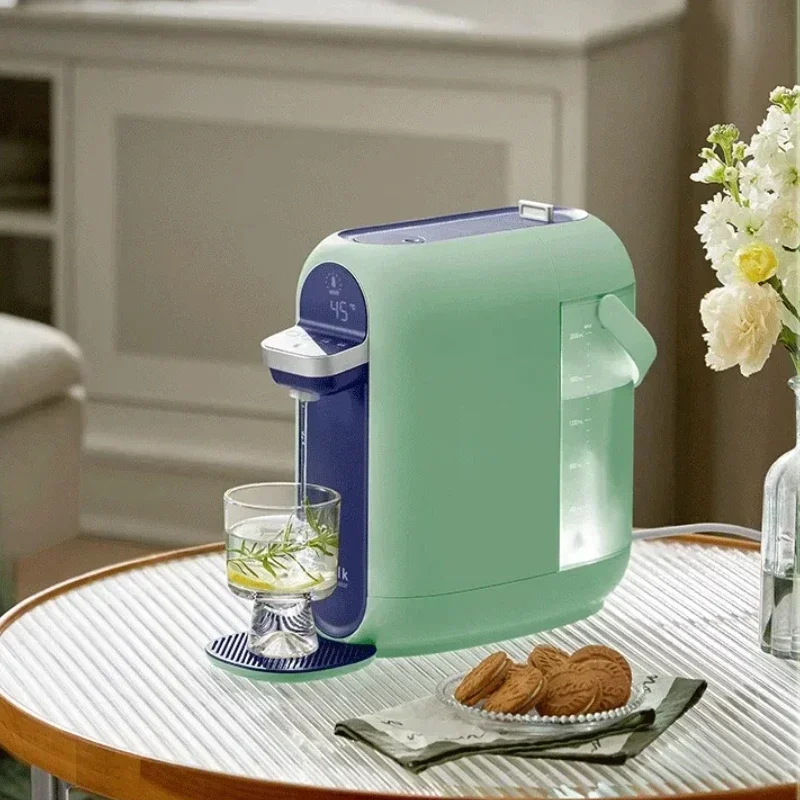 موزع مياه فوري 220 فولت، ماكينة شرب منزلية مباشرة، ماكينة مياه شرب صغيرة لسطح المكتب