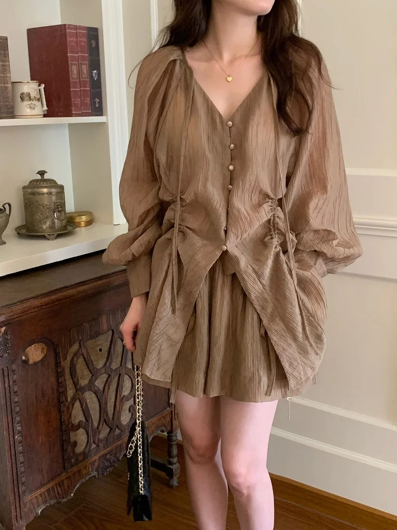 

Summer Elegant Long Sleeve Shirt Two Piece Set Women Solid Simple Shirts Shorts Set V Neck Tie Pleated Drawstring Tops Suits