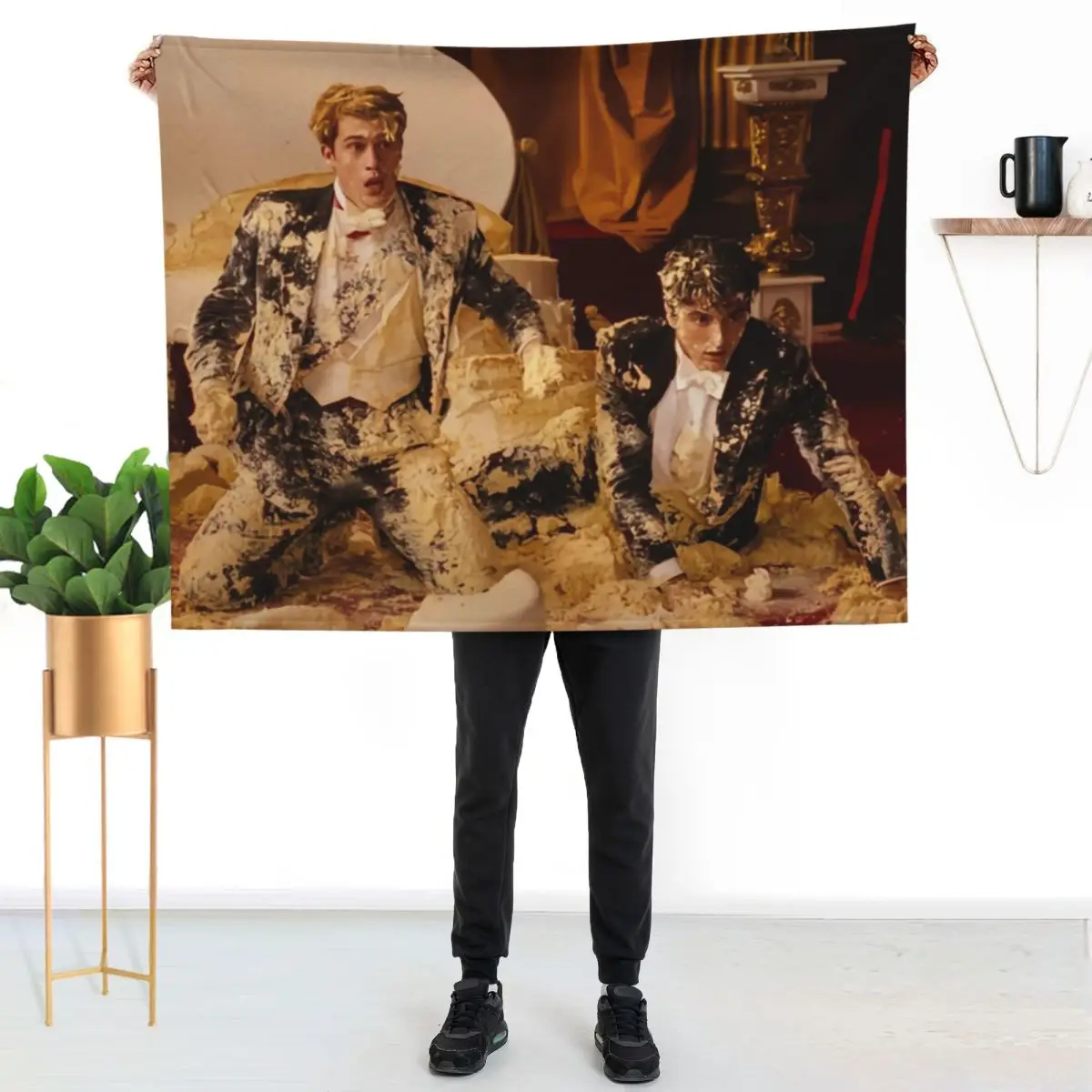 

Romantic Couple Bathing in Cake Throw Blanket Decorative Soft Throw Blanket for Couch Sofa