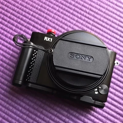 Dla Sony RX1RM2 RX1RII RX1 RX1R kamera arca-swiss RRS Kirk QR płyta szybkiego uwalniania ściskacz L wspornik